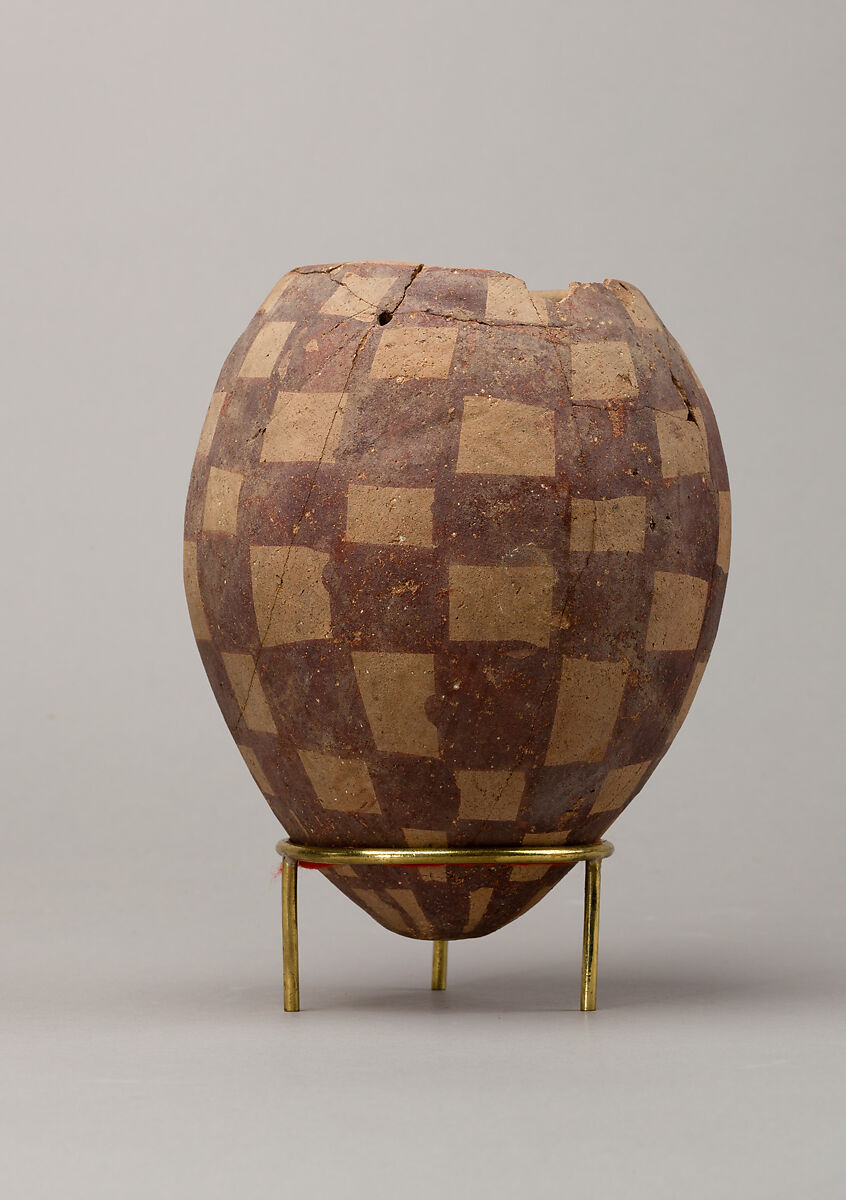 Jar decorated with checkerboard pattern, Pottery, paint