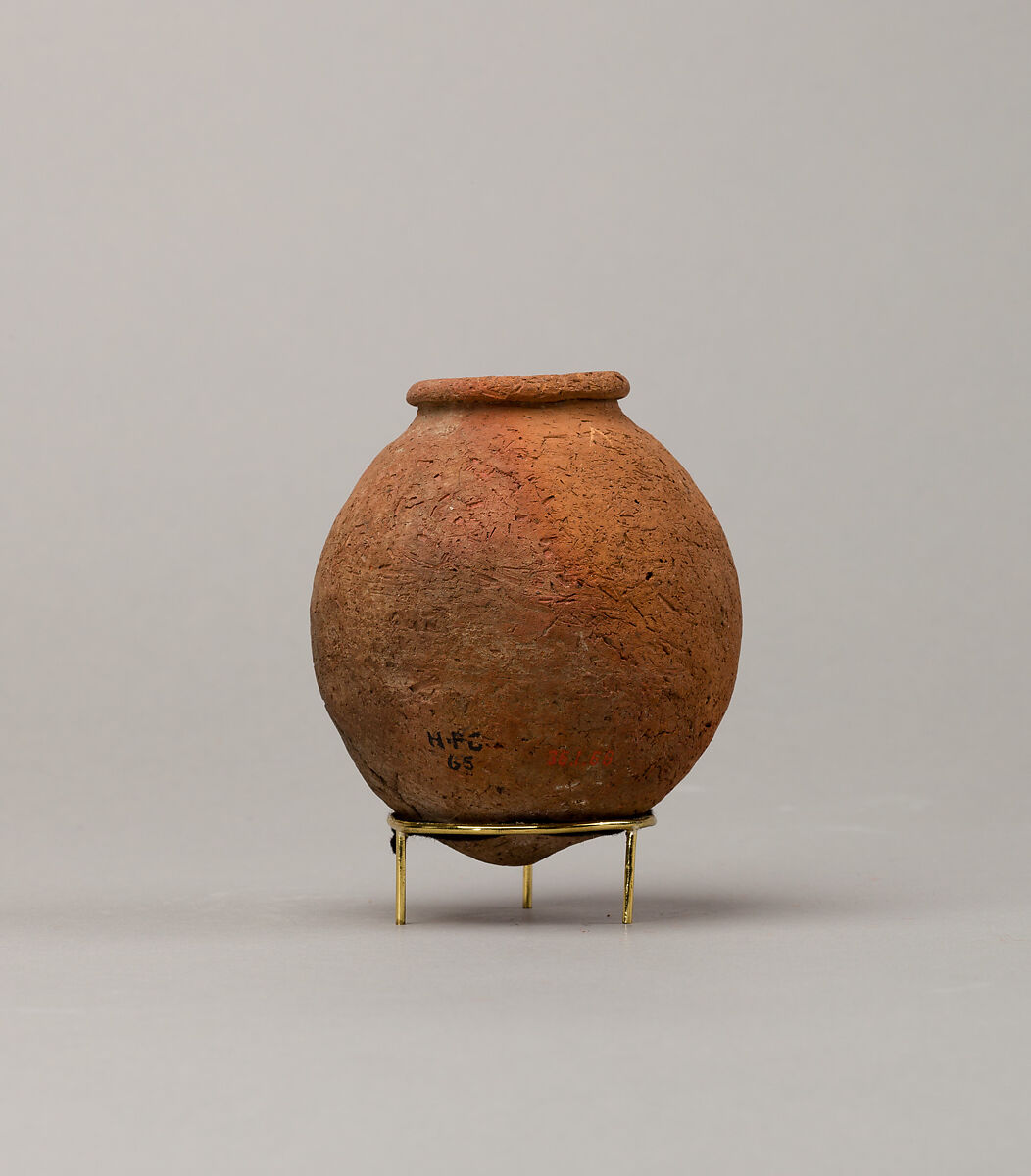 Rough ware jar, Pottery 