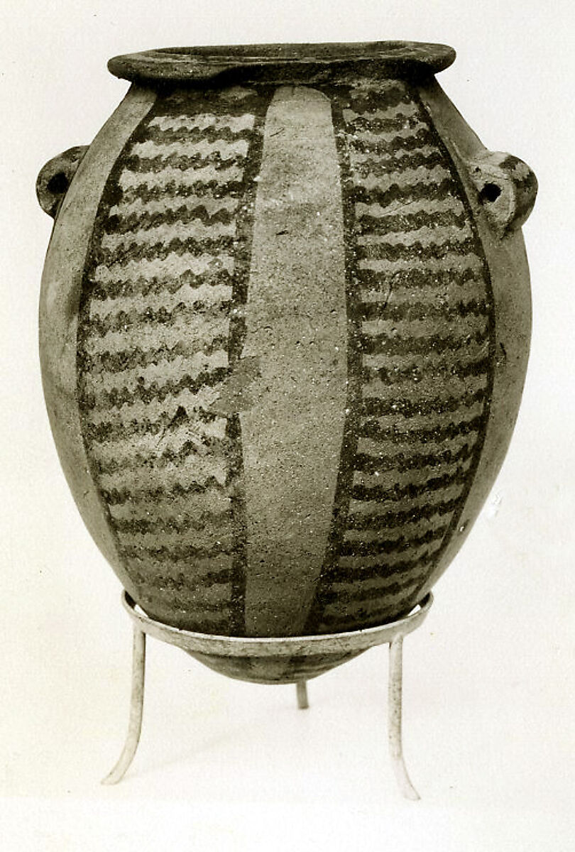 Decorated ware jar with lug handles, Pottery, paint