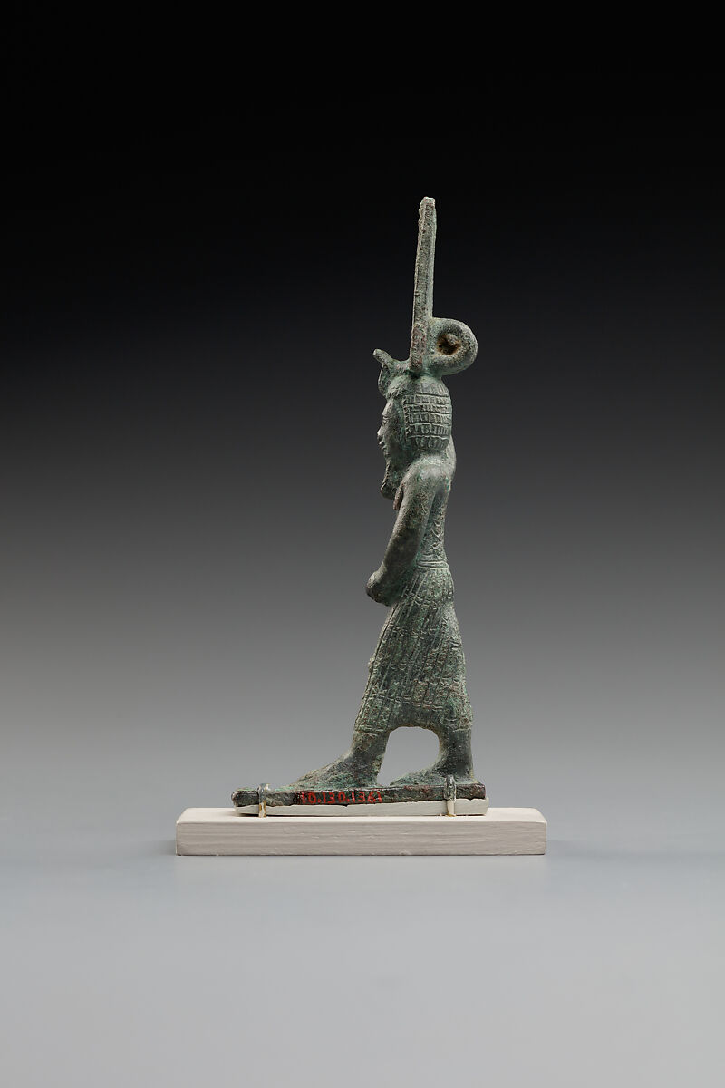 Onuris, Cupreous metal