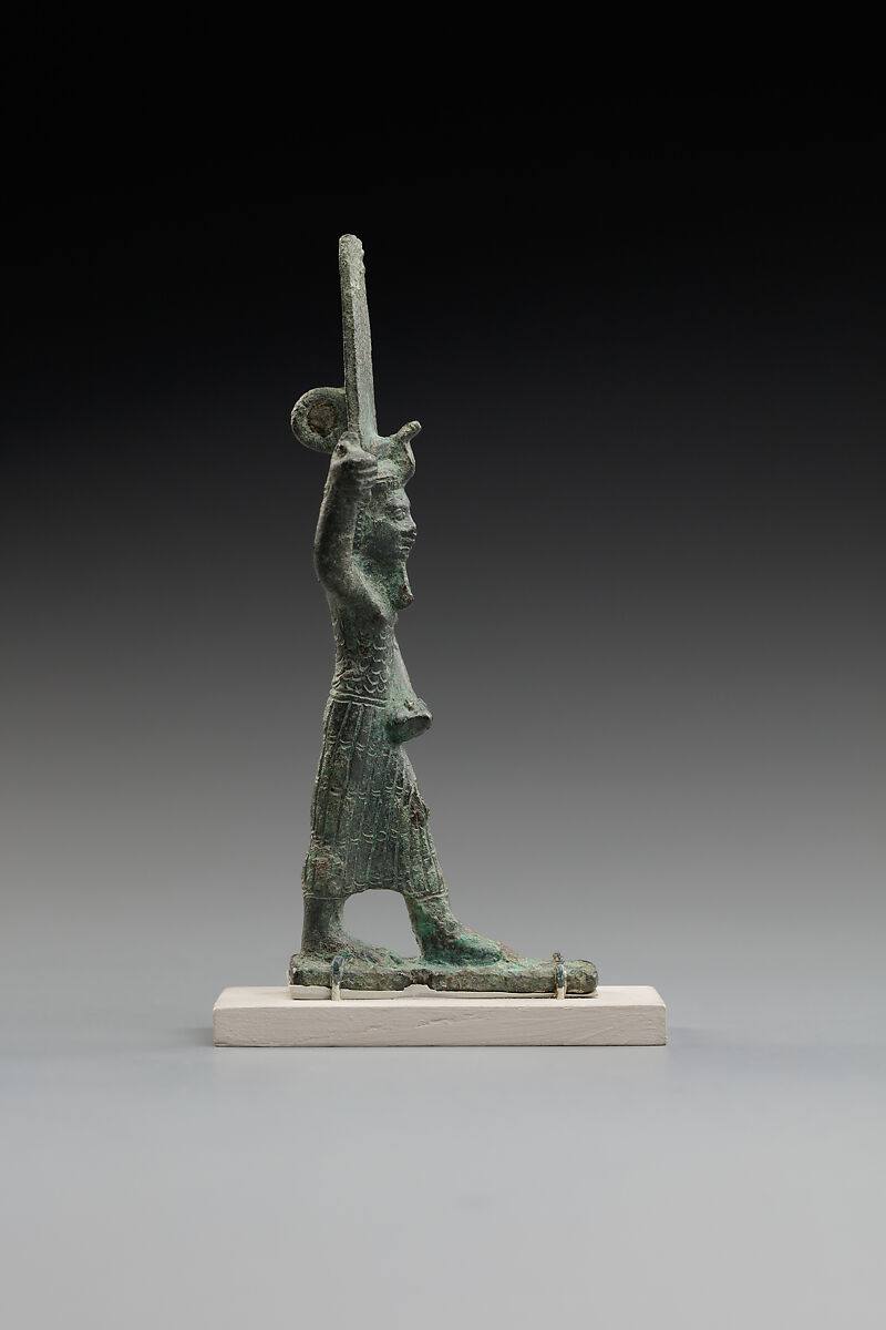 Onuris, Cupreous metal