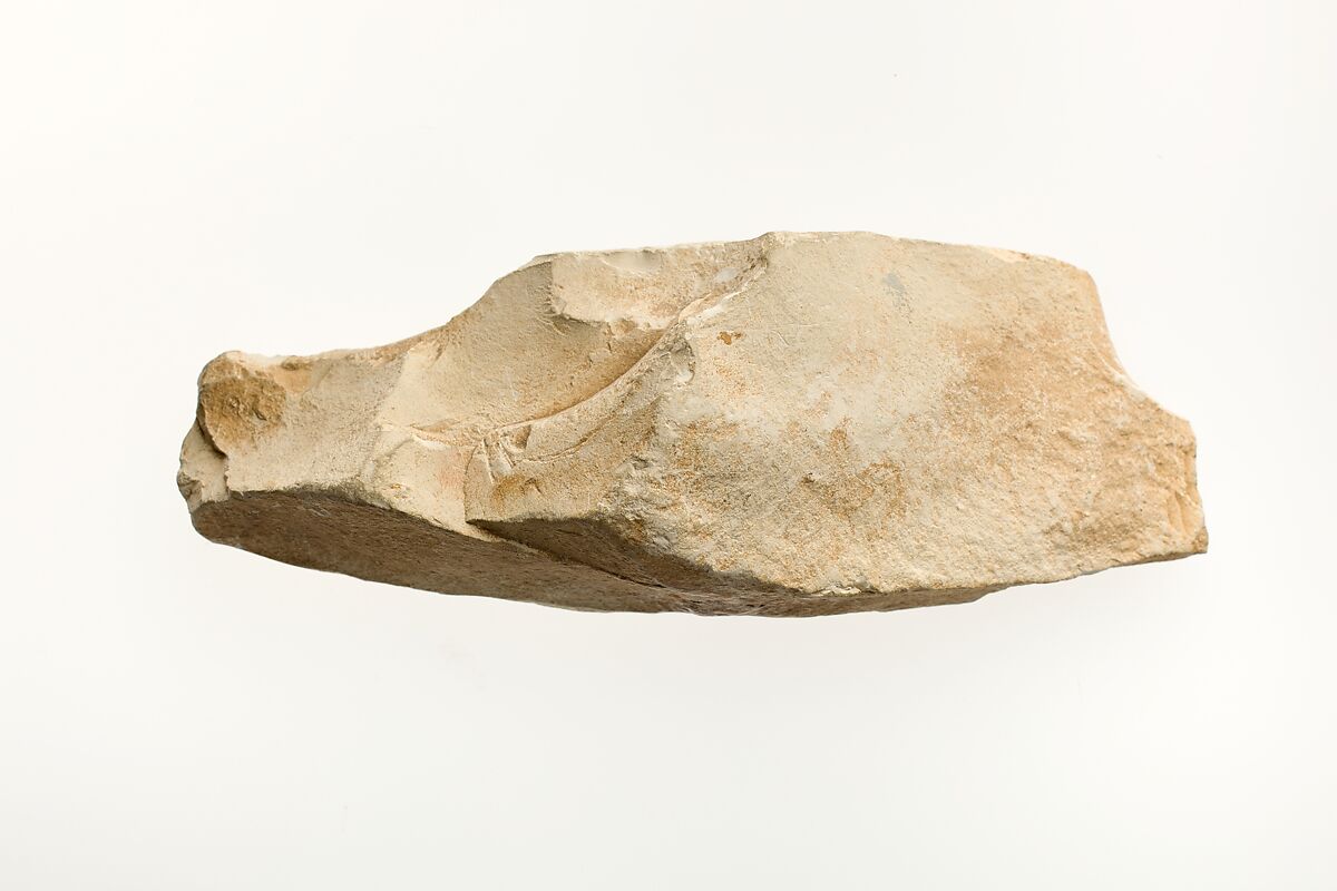 Ostracon with sketch of a crocodile, Limestone, ink