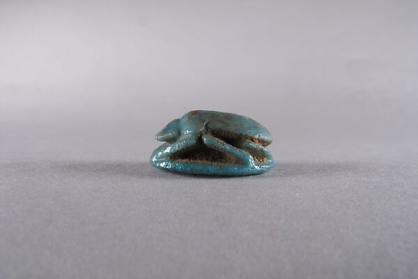 Scarab with the Representation of a Cow, Faience