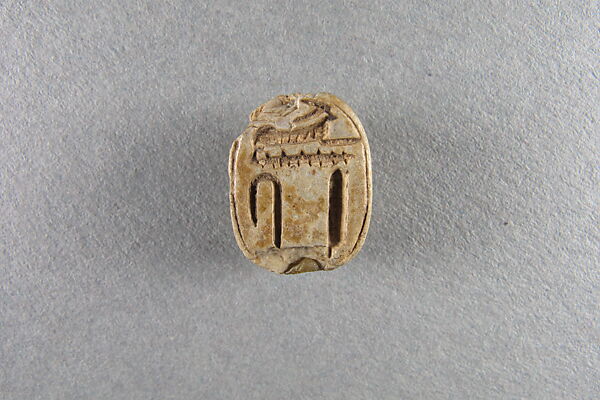 Scarab inscribed with the name of Unis, Glazed steatite 