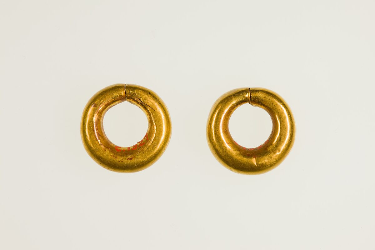 Penannular Earring, Gold