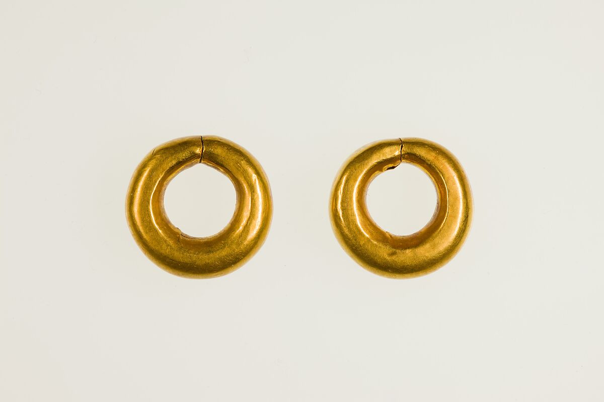 Penannular Earring, Gold