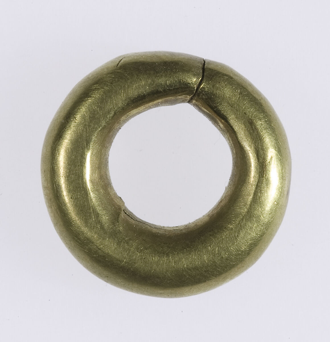 Penannular Earring, Gold 