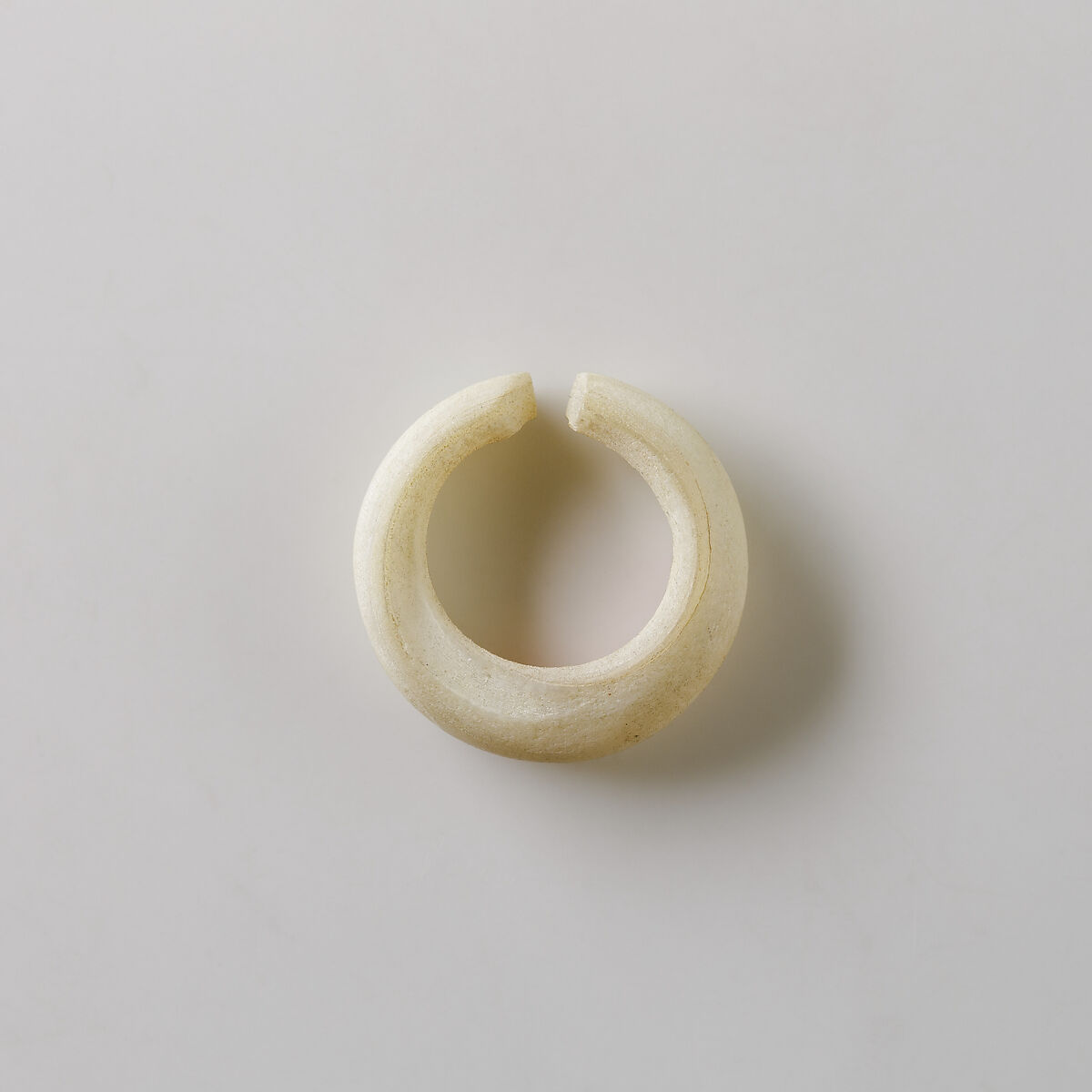 Hair ring, Shell 