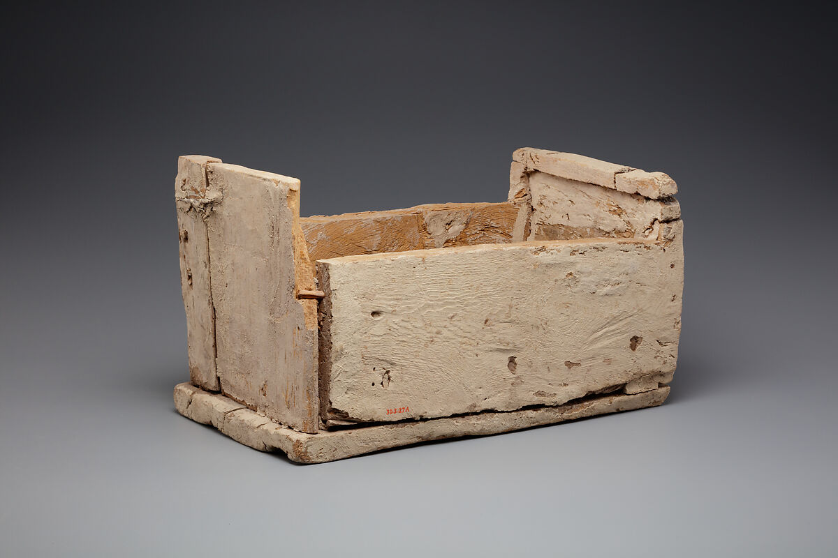 Shabti Box of Nauny, Sycomore, stucco, paint