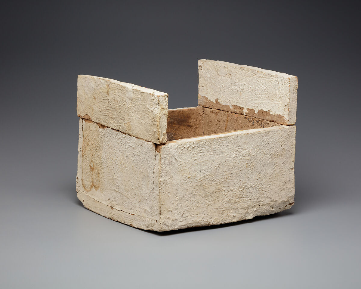 Shabti Box of Nauny, Sycomore, stucco, paint