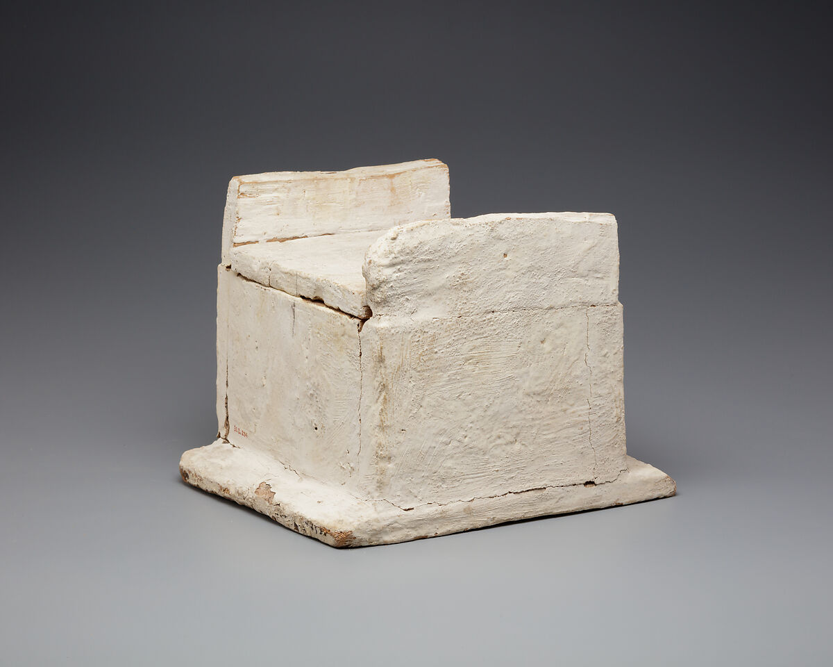 Shabti Box of Nauny, Sycomore, stucco, paint