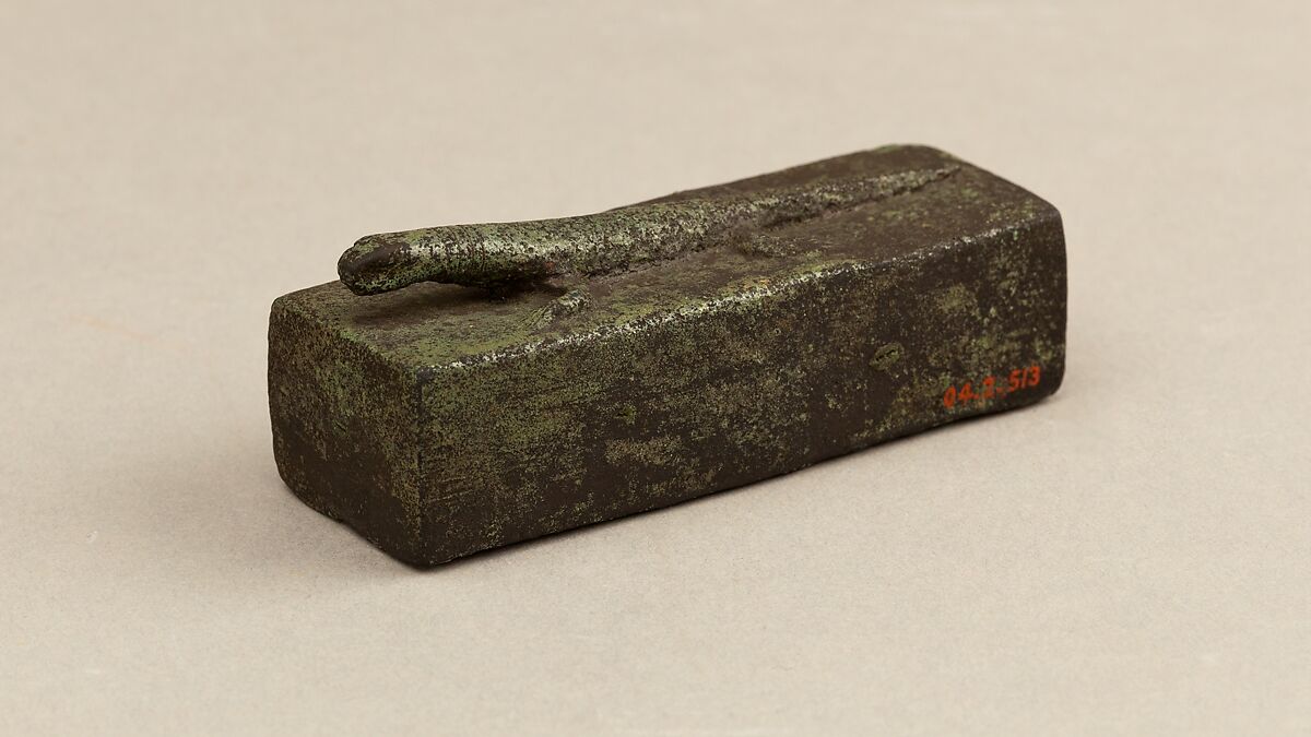 Shrine box, lizard, Cupreous metal 