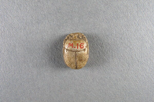 Scarab inscribed with the name of Unis, Glazed steatite