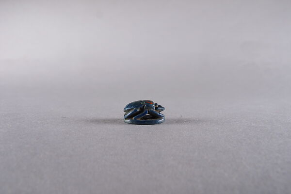 Scarab with blessing related to Amun(-Re), Blue faience or glass