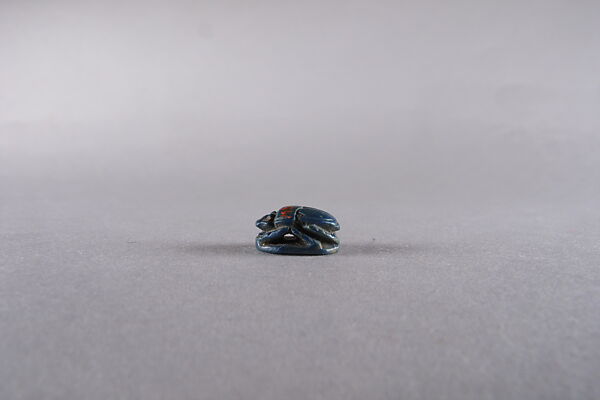 Scarab with blessing related to Amun(-Re), Blue faience or glass