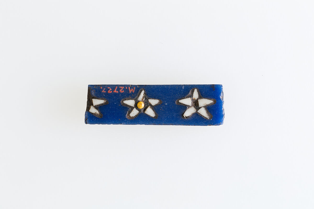 Inlay fragment, row of stars, Glass, adhesive (bitumen?) 