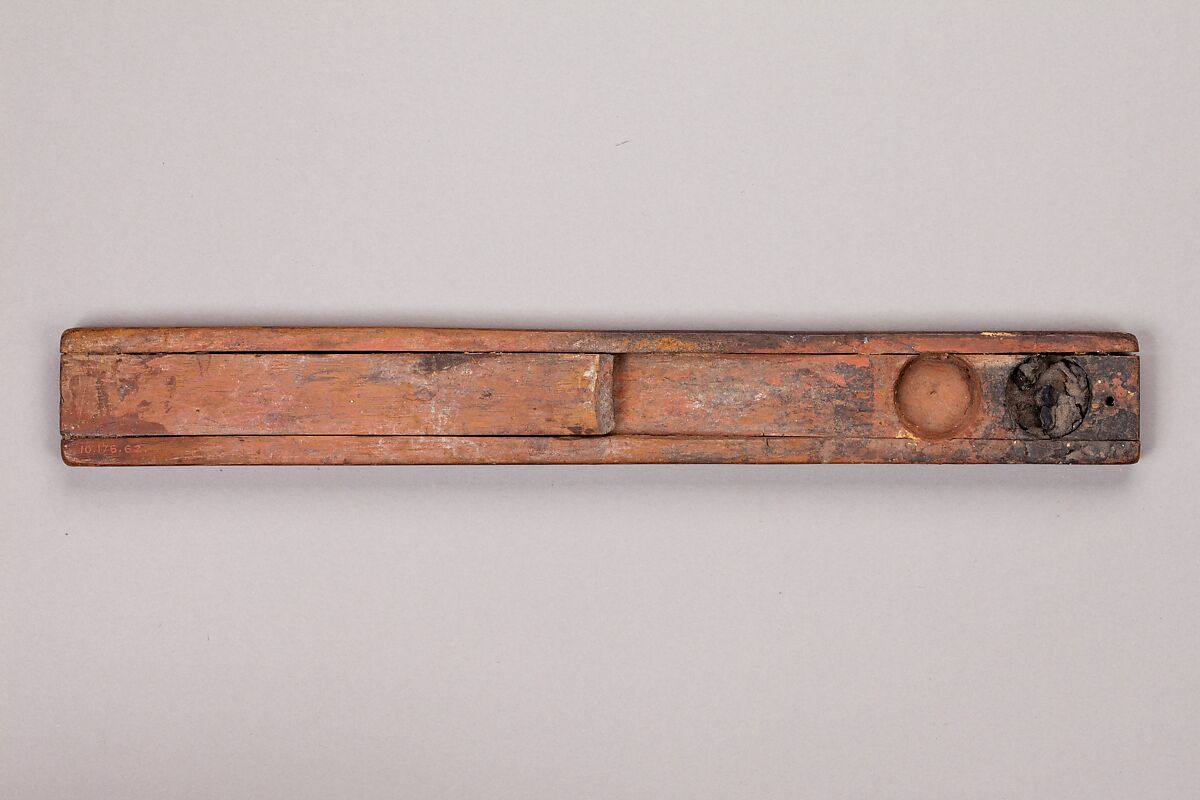 Scribe's Palette, Wood, pigment