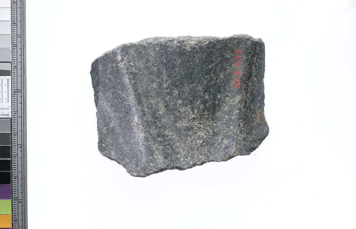 Front of a neck, Diorite