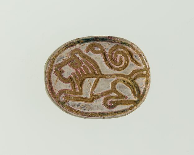 Scarab Base with Incised Lion and Cobra