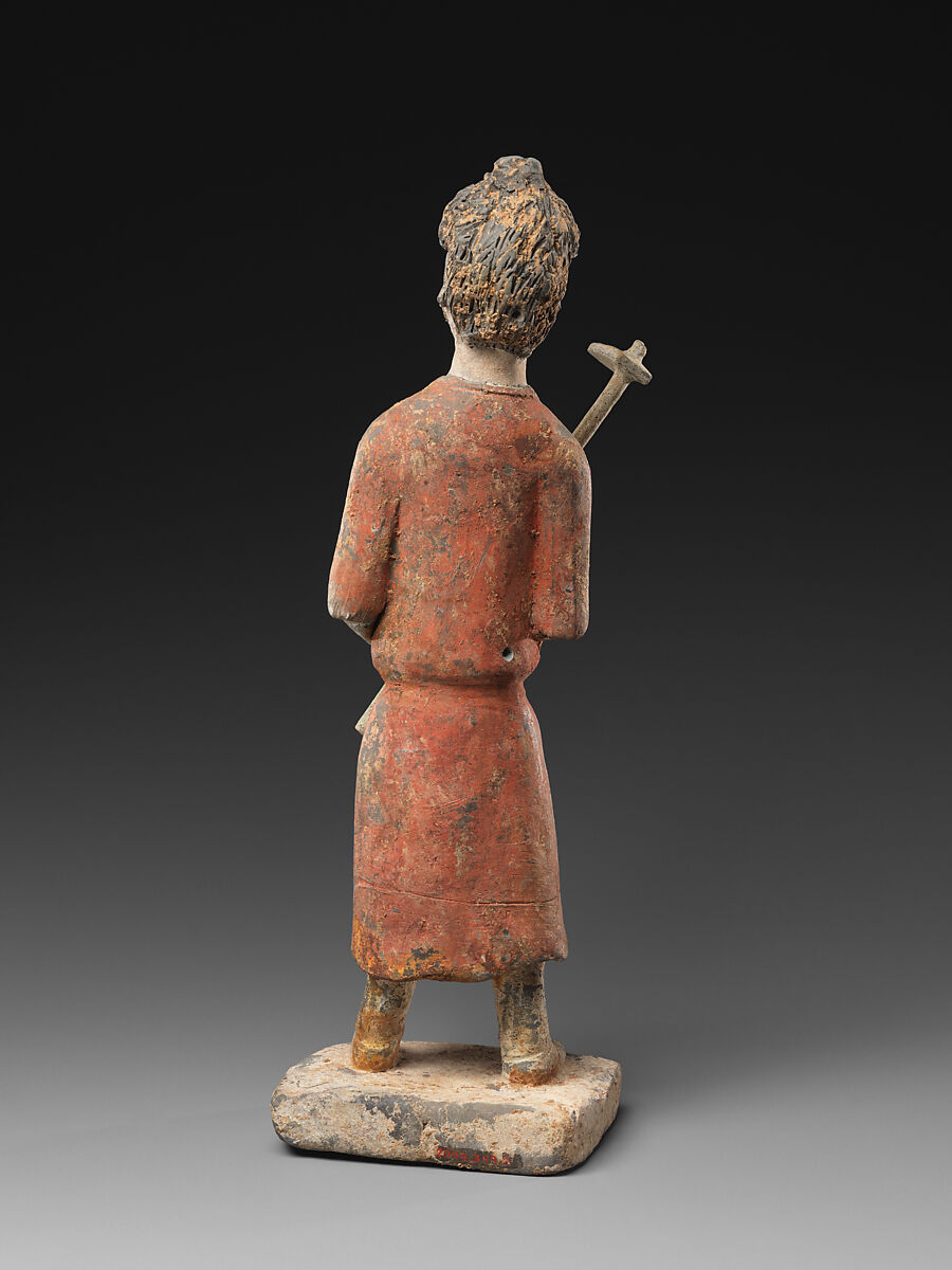 Man with a hoe, Earthenware with pigment, China