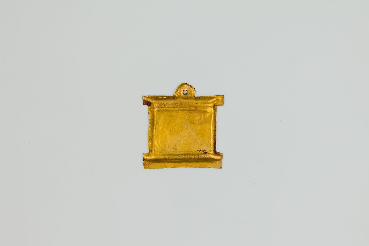 Shrine or pectoral amulet, Gold sheet 