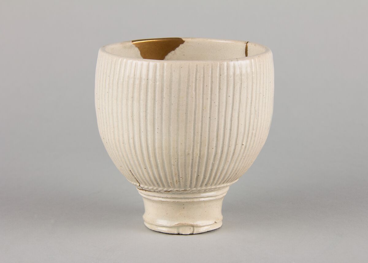 Teabowl, Clay with a transparent glaze (Satsuma ware), Japan