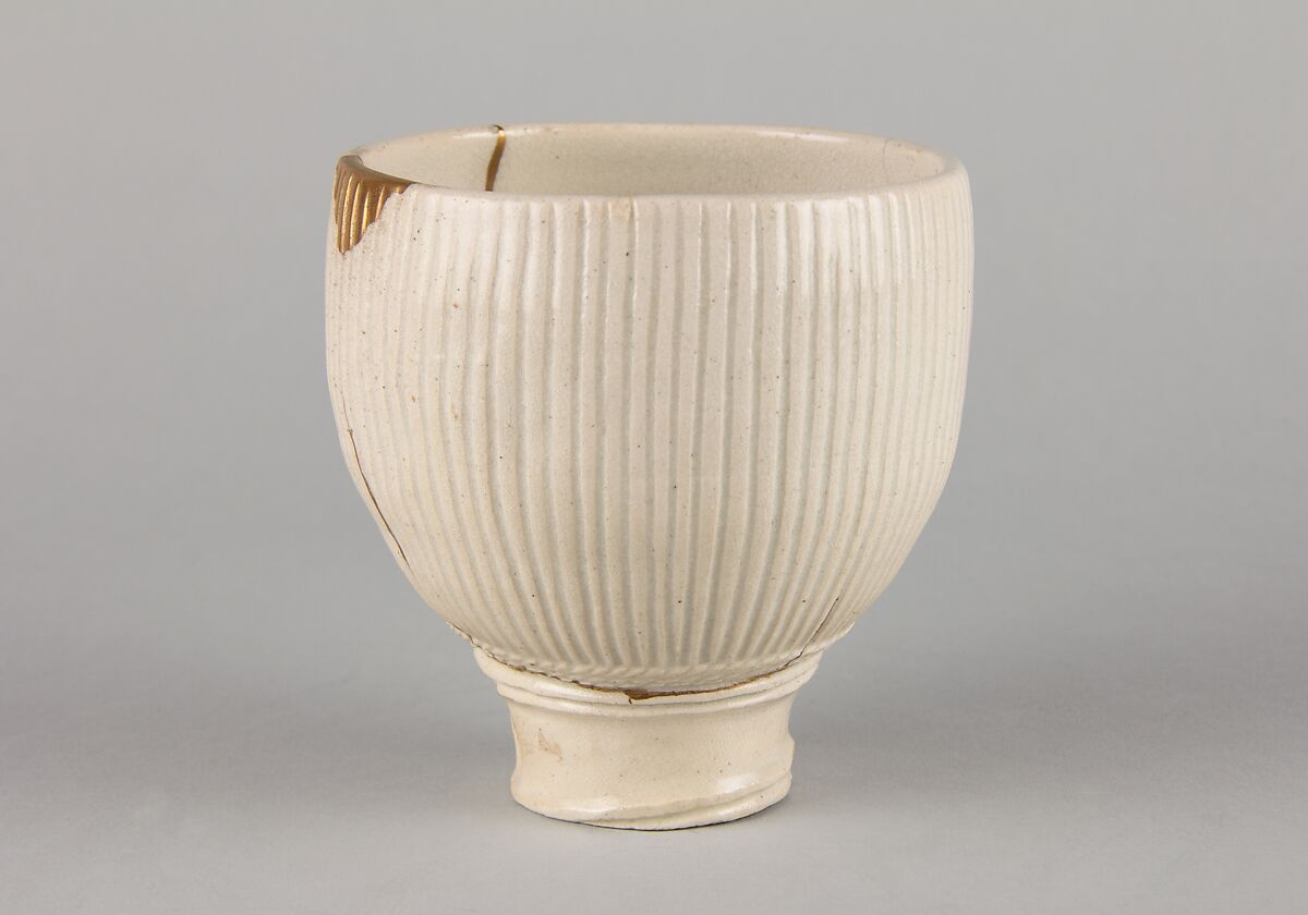 Teabowl, Clay with a transparent glaze (Satsuma ware), Japan