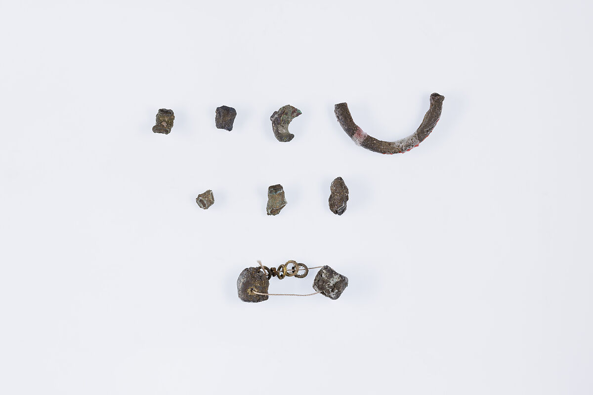 Beads and fragments of a ring, Silver 