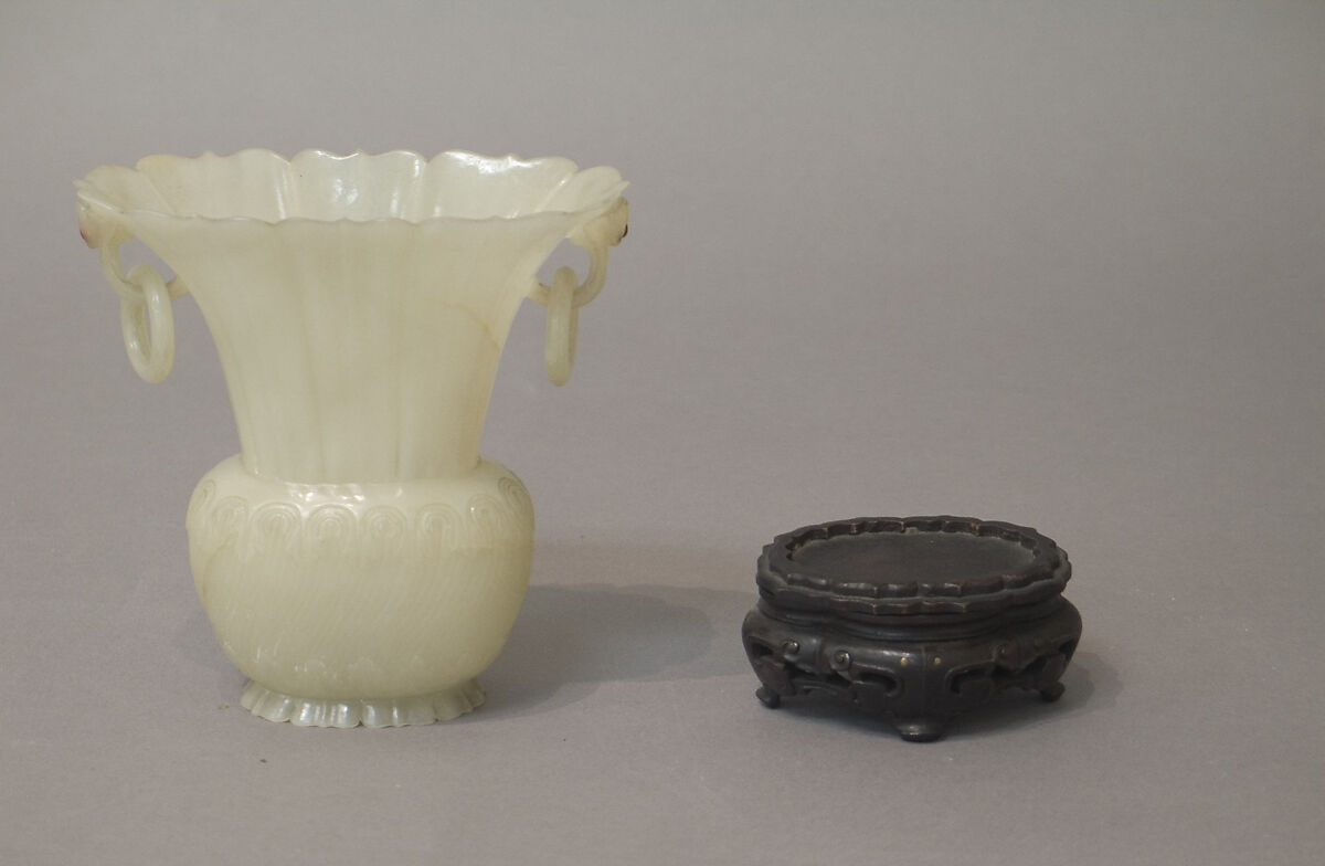 Vase with ring handles, Jade (nephrite, China