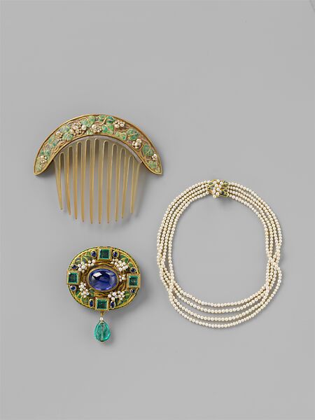 Pin, Florence Koehler (1861–1944), Gold, sapphire, pearls, emeralds, enamel, American