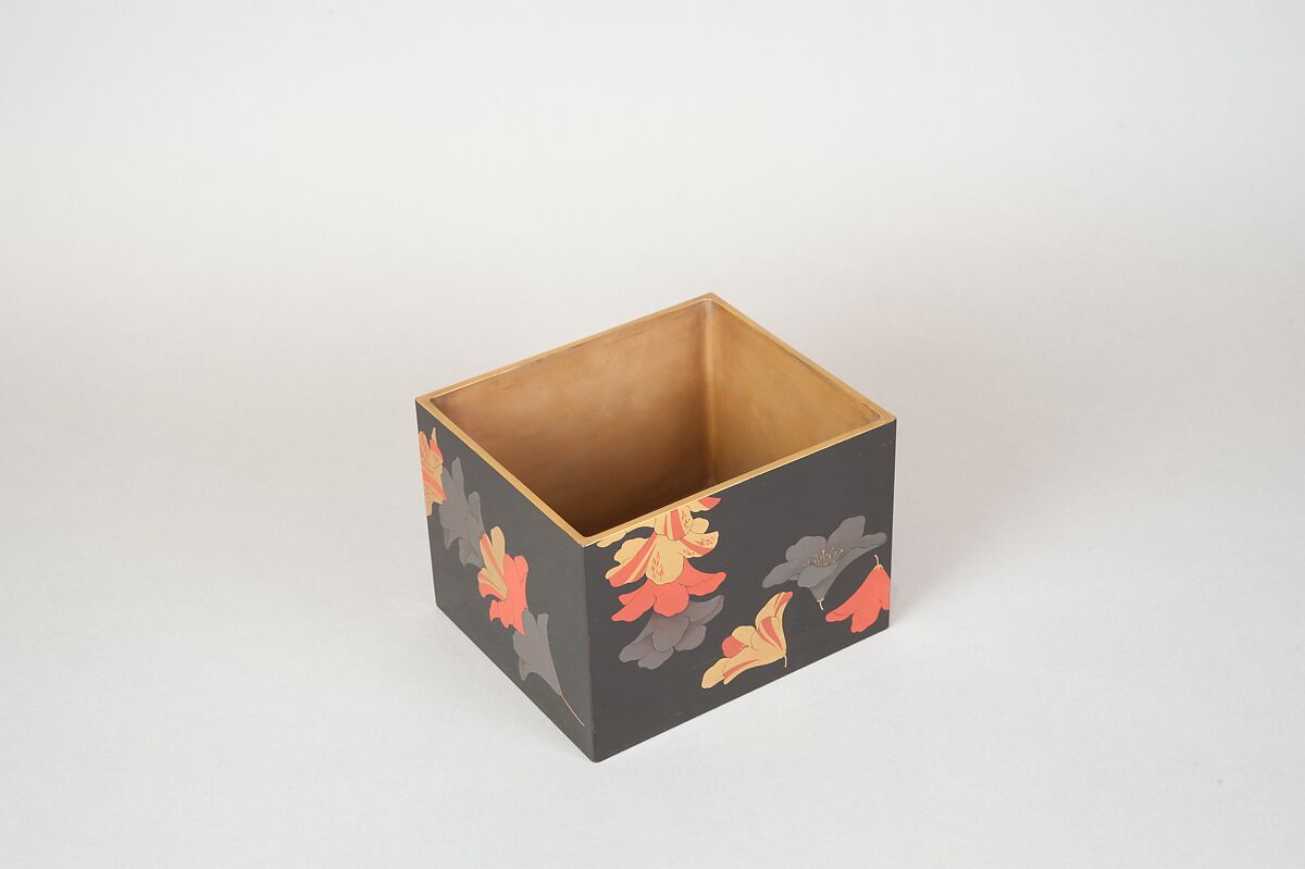 Tiered Food Box (Jūbako) with Garland of Azaleas, Yamamoto Shunshō School, Lacquered wood with gold, silver, beige, and red togidashimaki-e on black ground, Japan