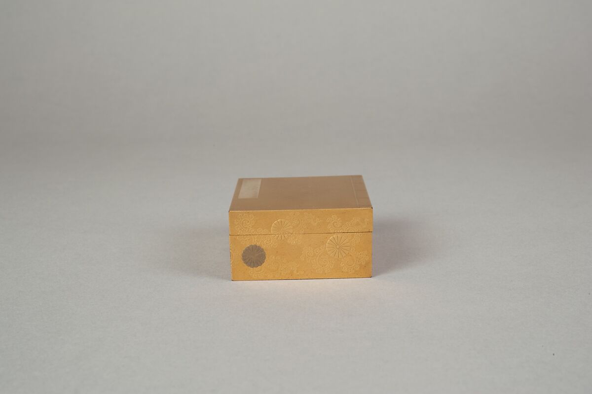 Incense Box, Nashiji lacquer, Japan