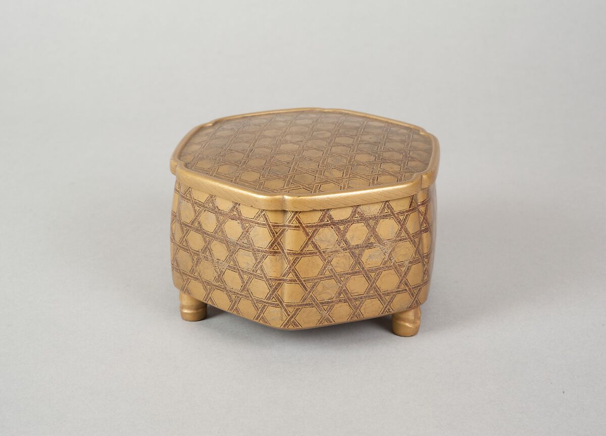 Cosmetic Box, Lacquer, Japan