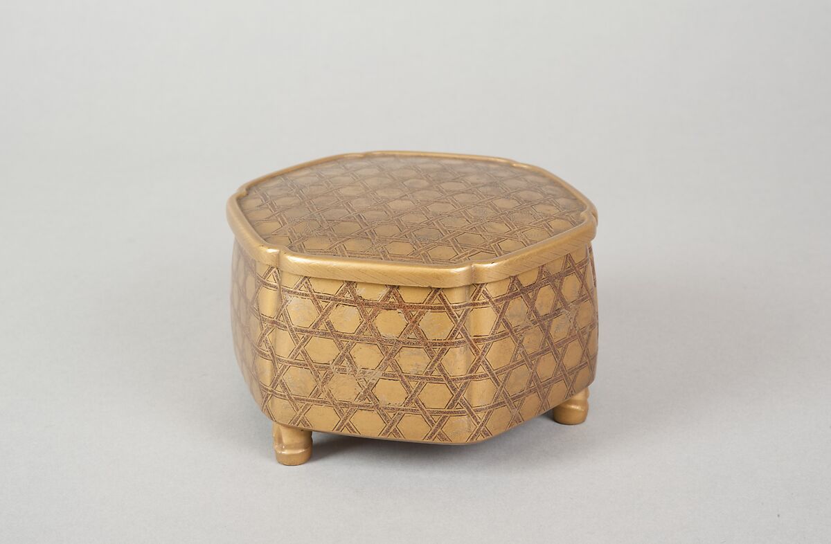 Cosmetic Box, Lacquer, Japan