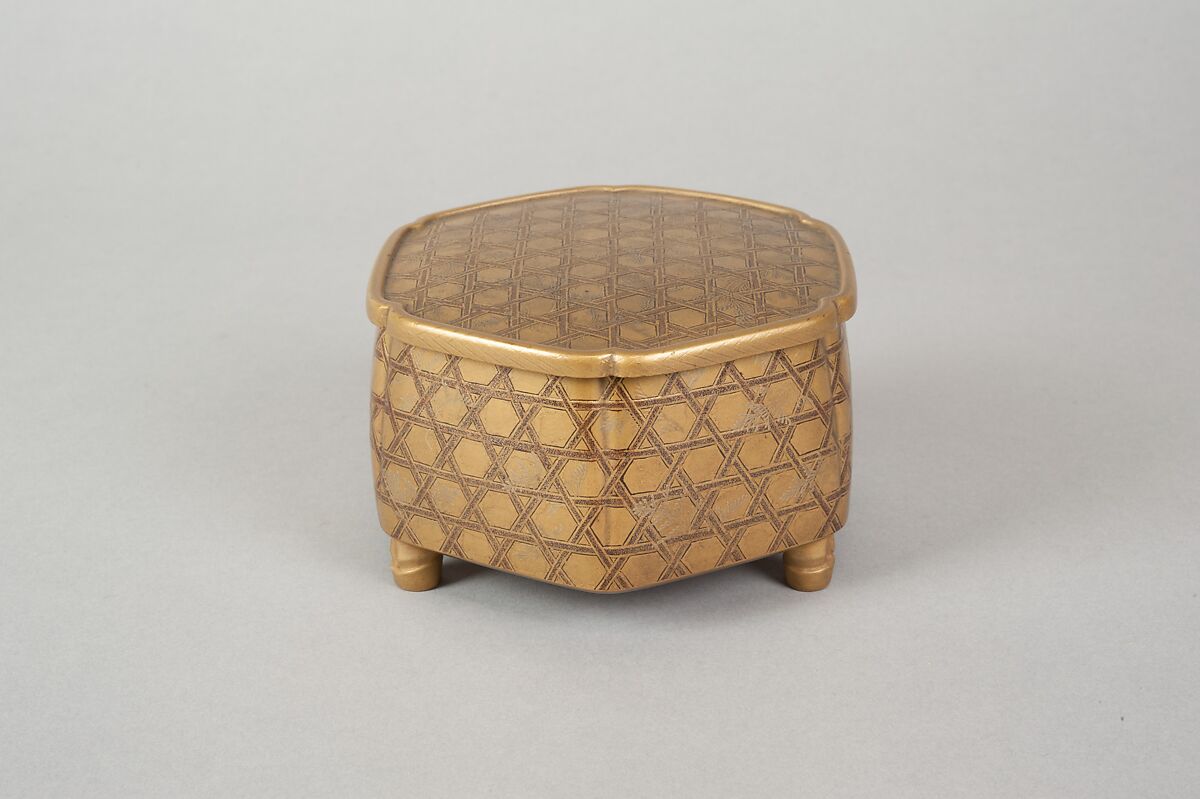Cosmetic Box, Lacquer, Japan