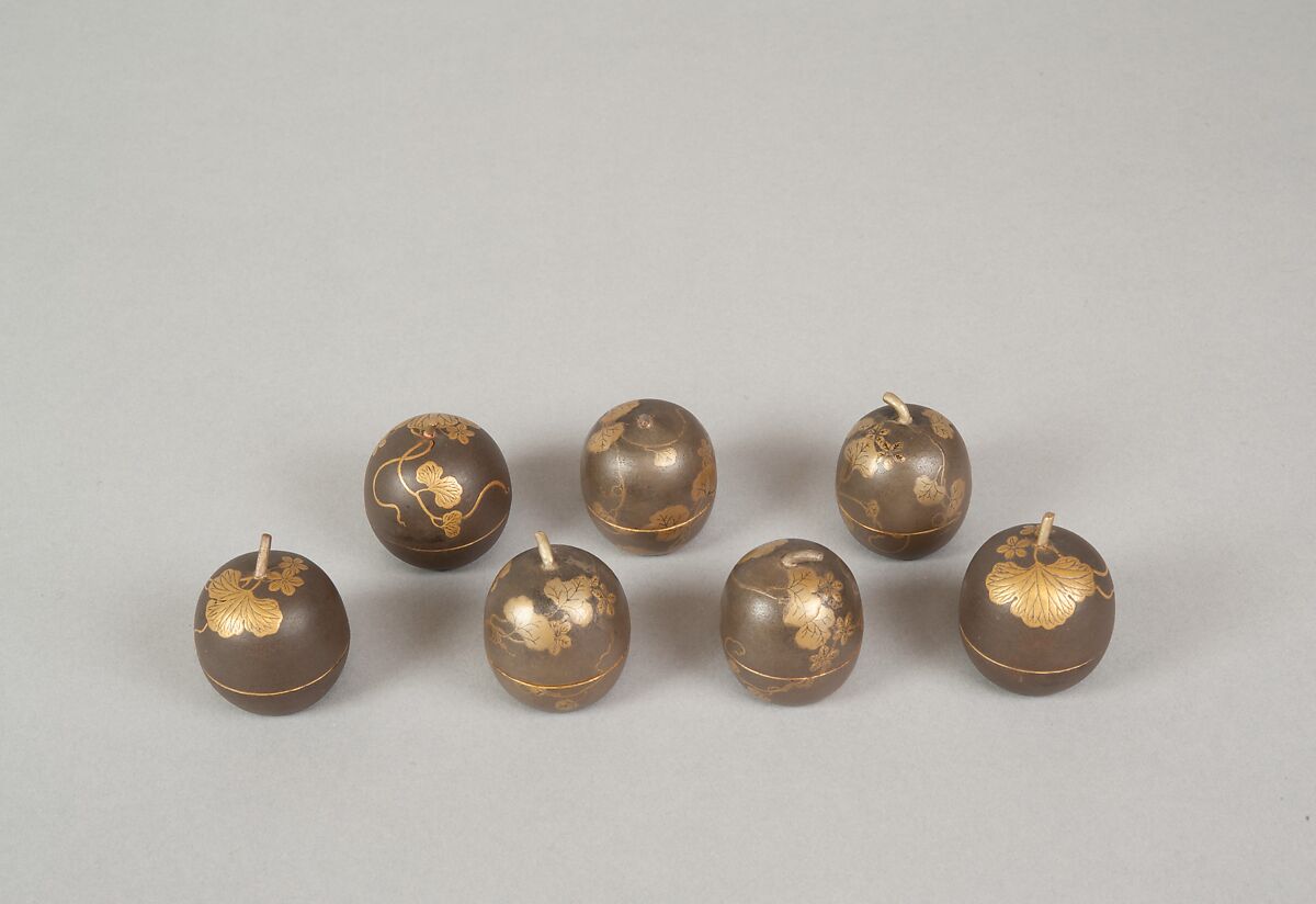 Cosmetic Box, Lacquer, Japan