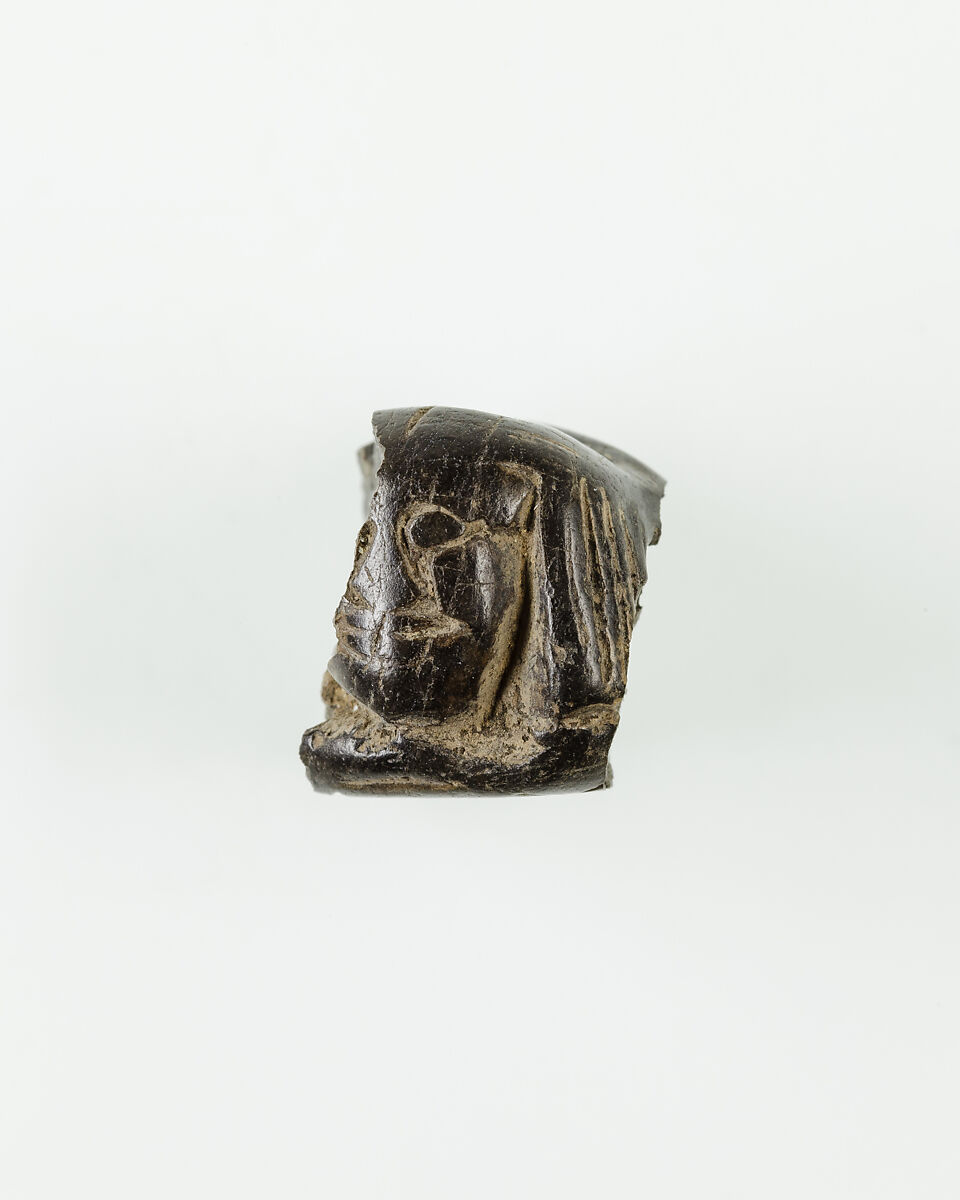 Seal-Amulet in the Shape of Heads, Steatite