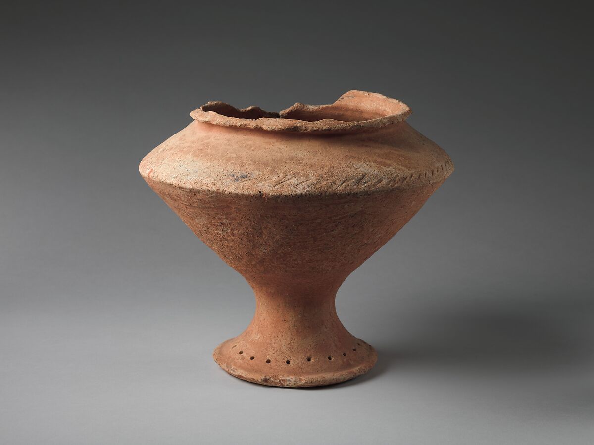 Tall-Footed Bowl (Hachi), Earthenware with pigment, Japan