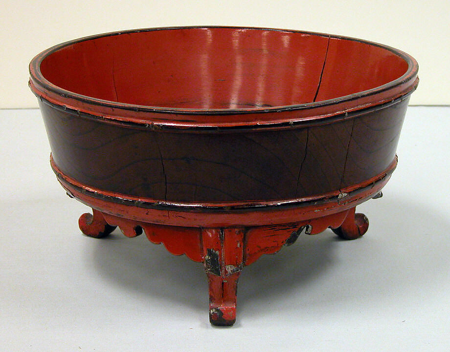 Three-Legged Tub, Lacquer (Negoro-nuri ware), Japan 