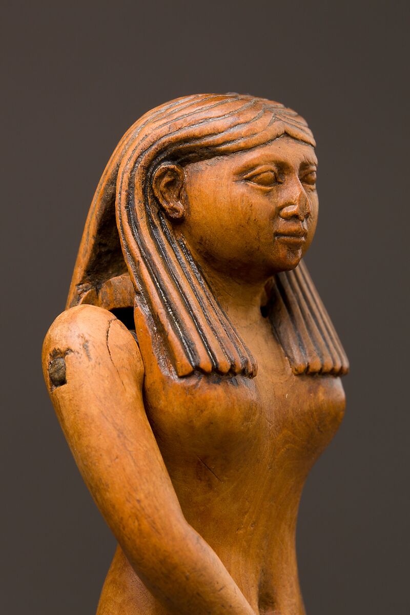 Statuette of a nude woman with moveable arms, one missing, Boxwood