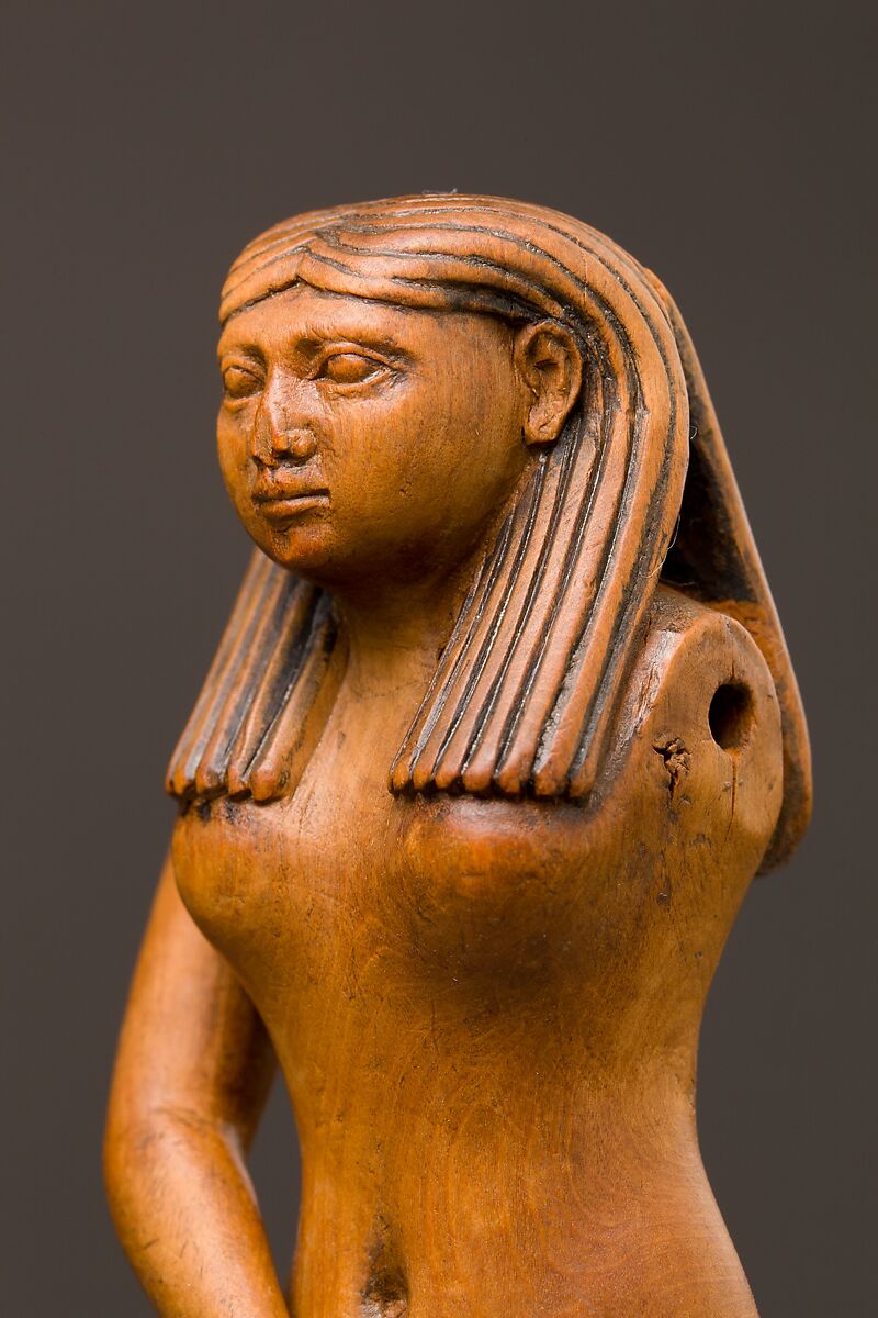 Statuette of a nude woman with moveable arms, one missing, Boxwood