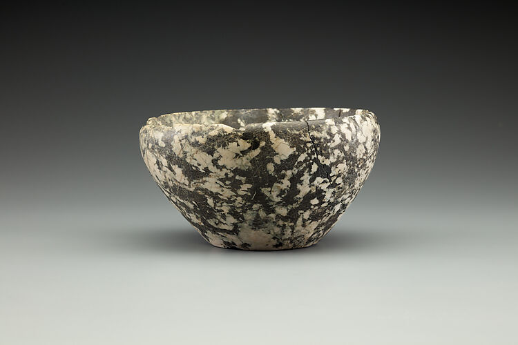 Deep bowl