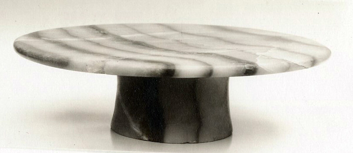 Offering table, Travertine (Egyptian alabaster) 