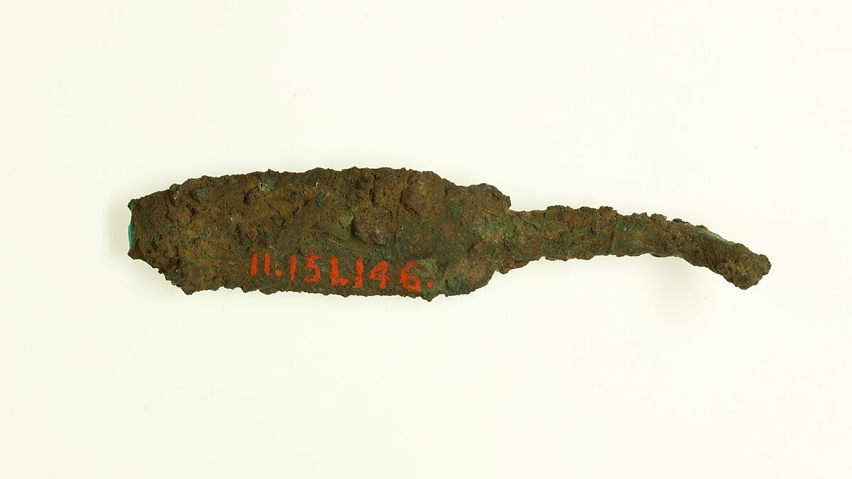 Cosmetic tool, Bronze or copper alloy