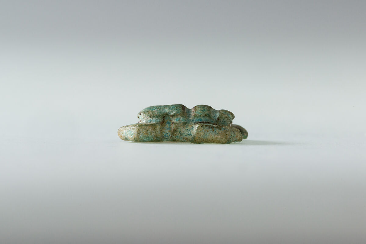 Scarab amulet, Faience