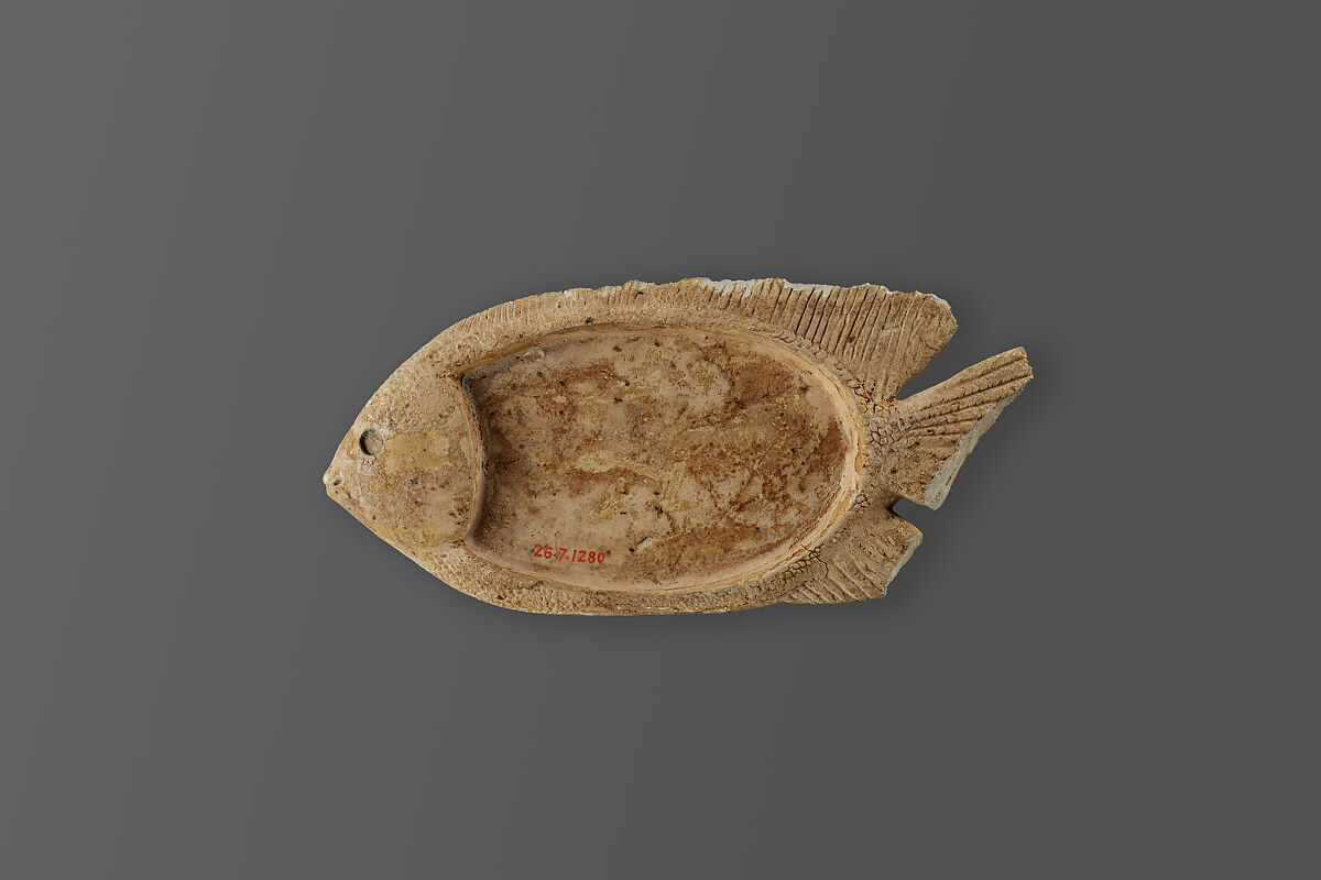 Dish, fish, Steatite 