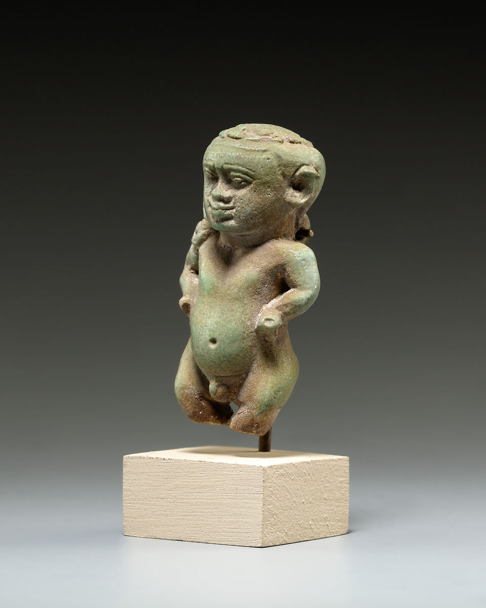 Pataikos, Faience