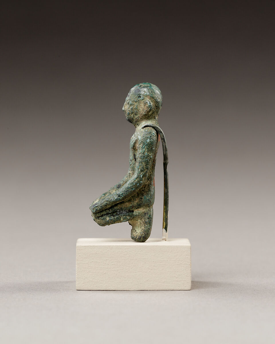 Devotée, Bronze or cupreous alloy