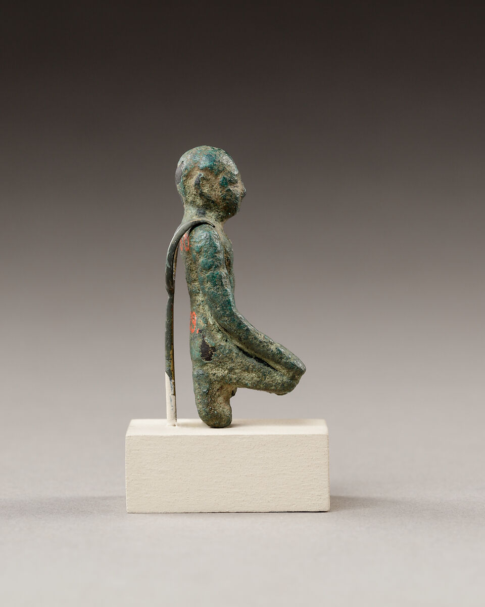 Devotée, Bronze or cupreous alloy