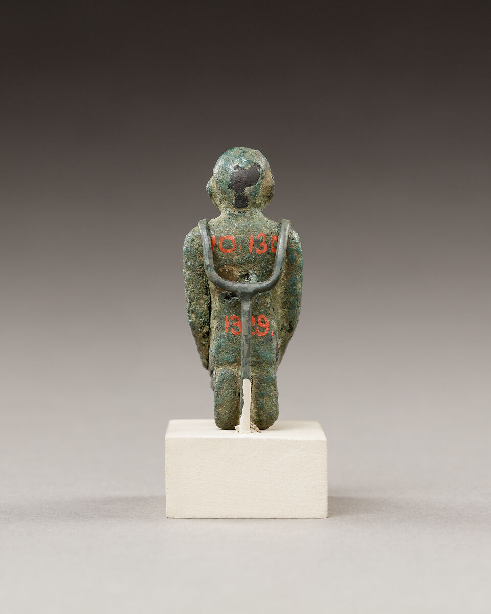 Devotée, Bronze or cupreous alloy